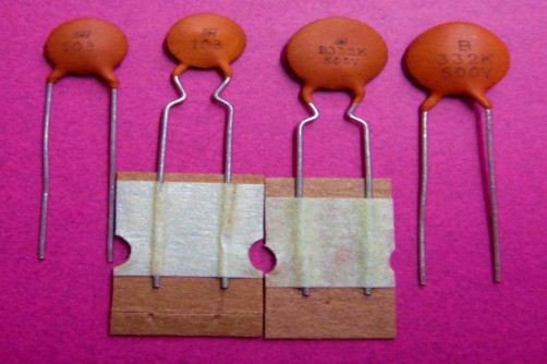 CT1-F5Y5P2B222KSP低壓高介電質常數(shù)